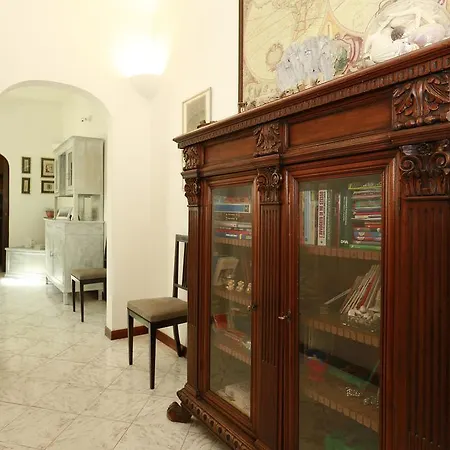 Oltrarno Silvia Apartman *
